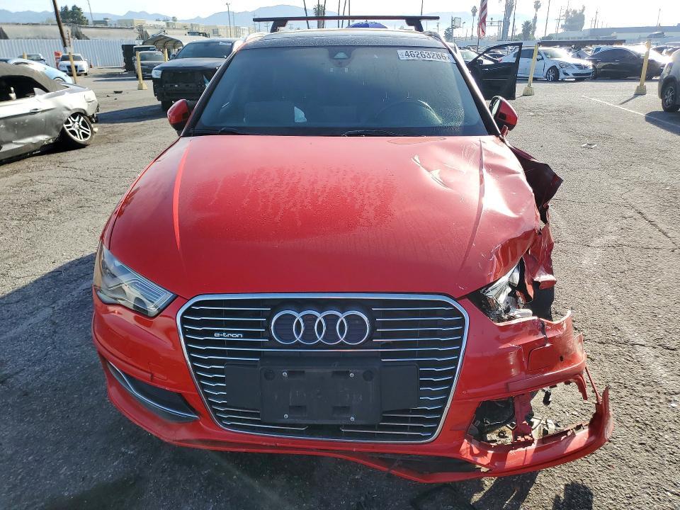 2016 Audi A3 E-tron Prestige
