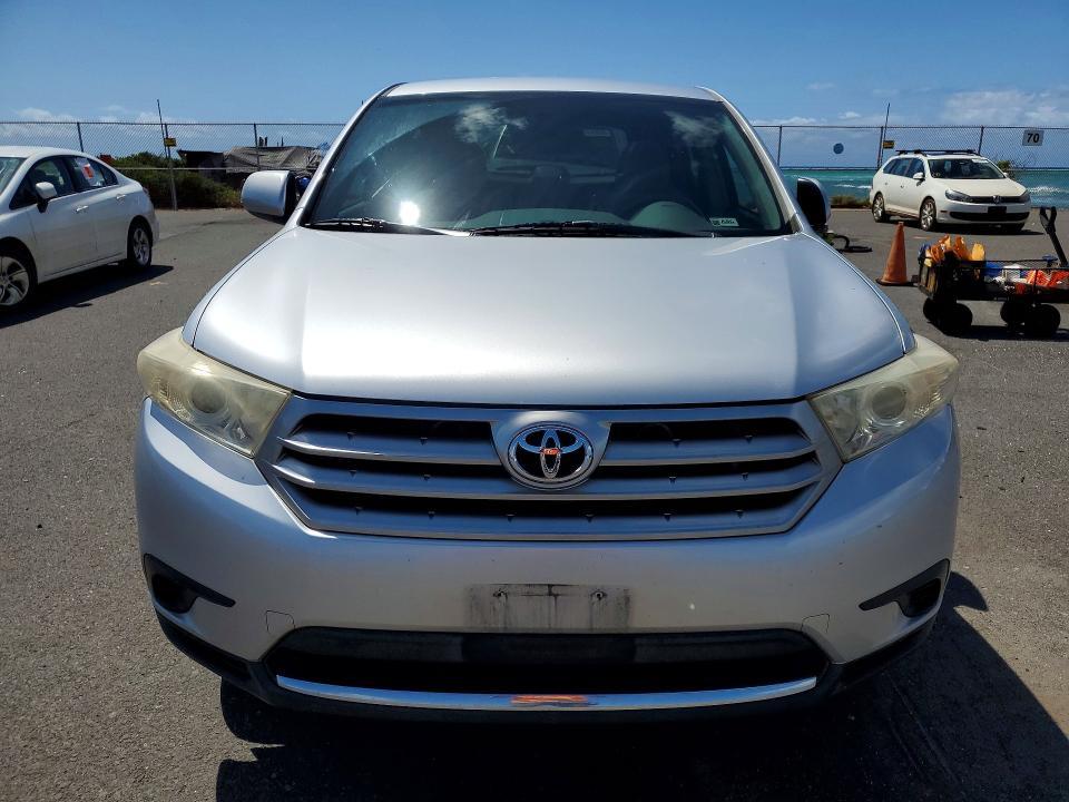 2013 Toyota Highlander Base