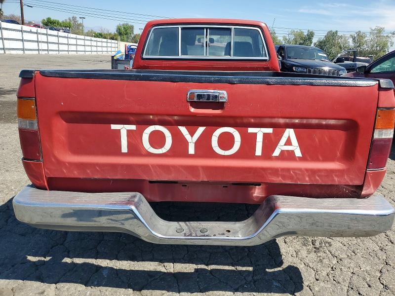 1991 Toyota Pickup Deluxe