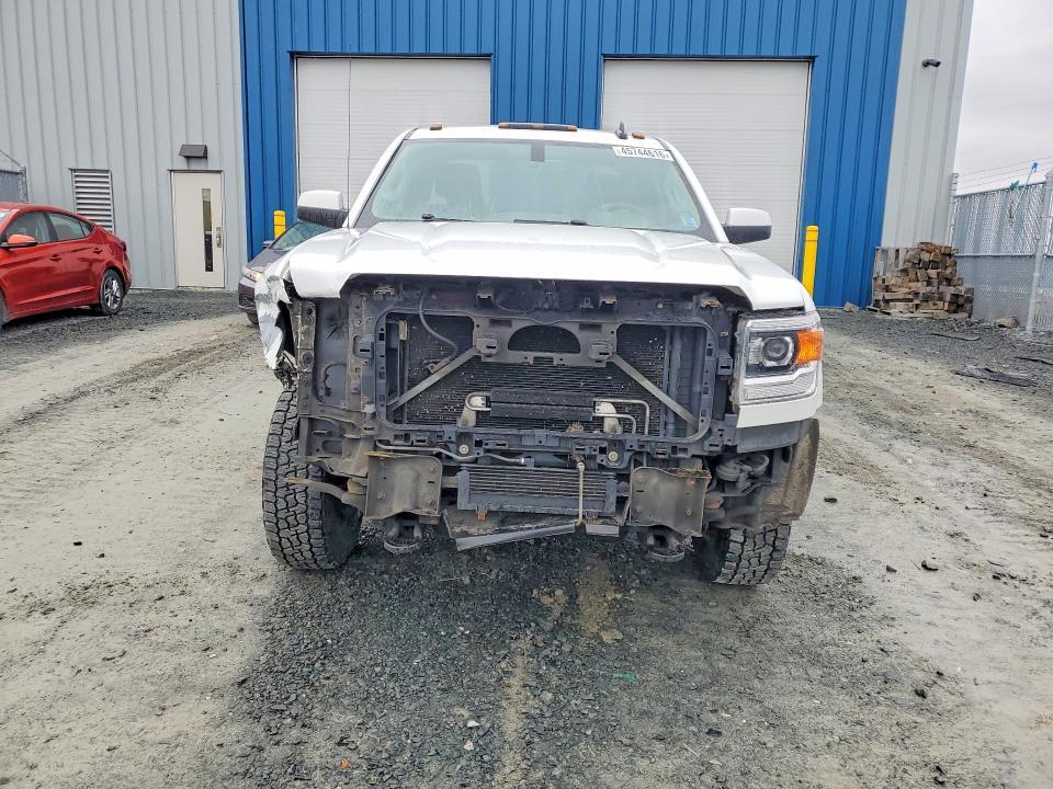 2015 GMC Sierra K2500 sle