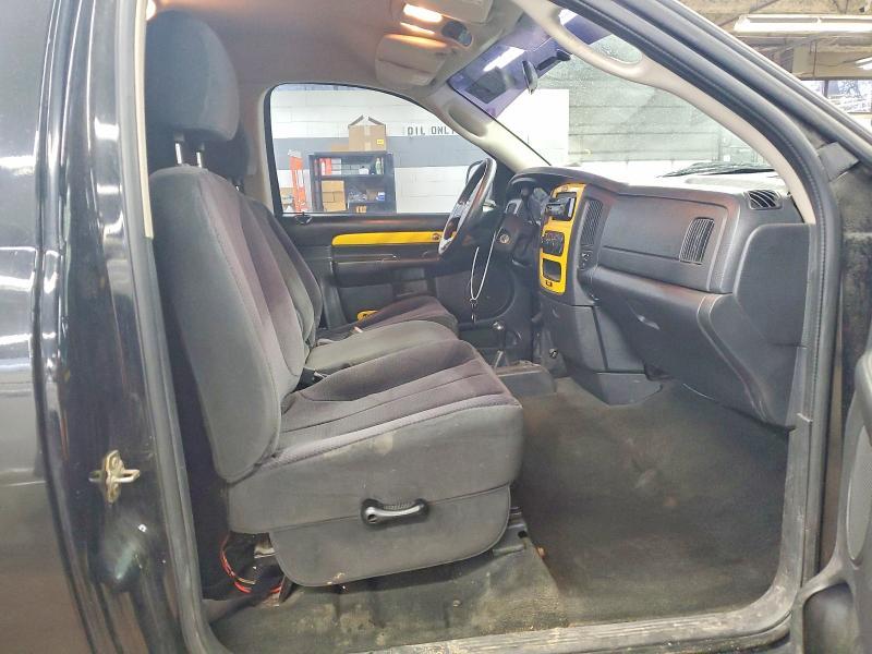2005 Dodge RAM 1500 ST