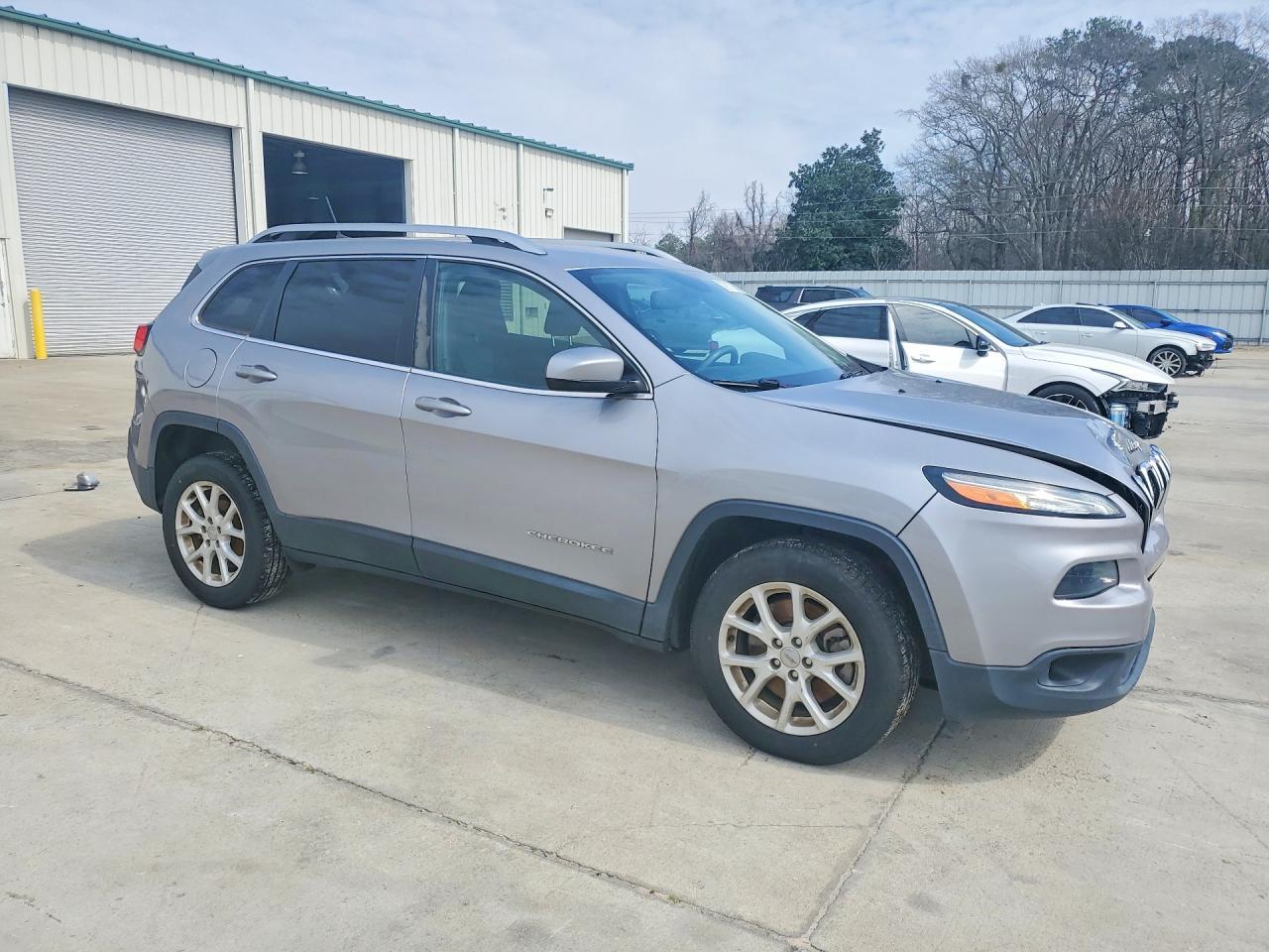 2018 Jeep Cherokee Latitude