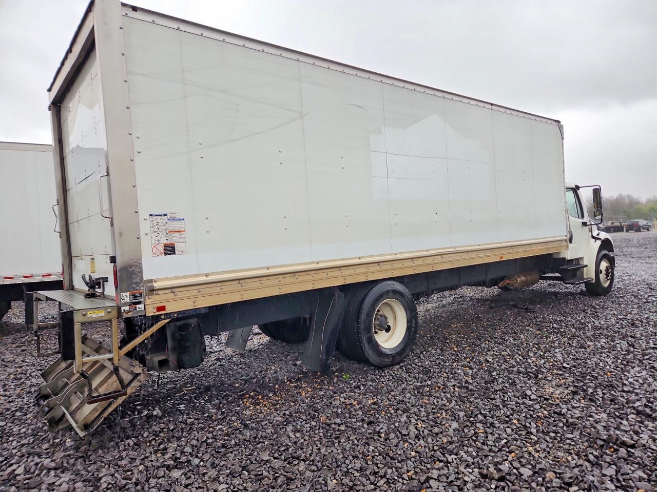 2020 Freightliner Business Class M2 BOX Truck