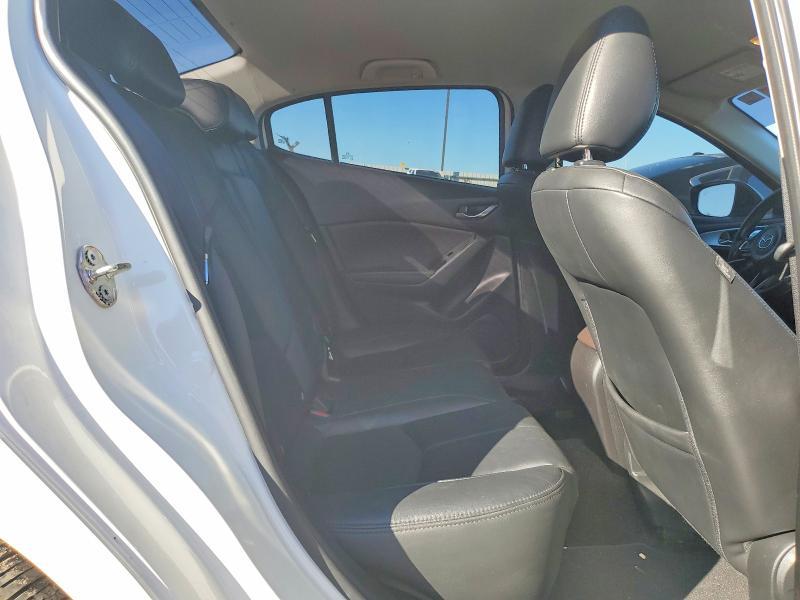 2018 Mazda 3 Touring