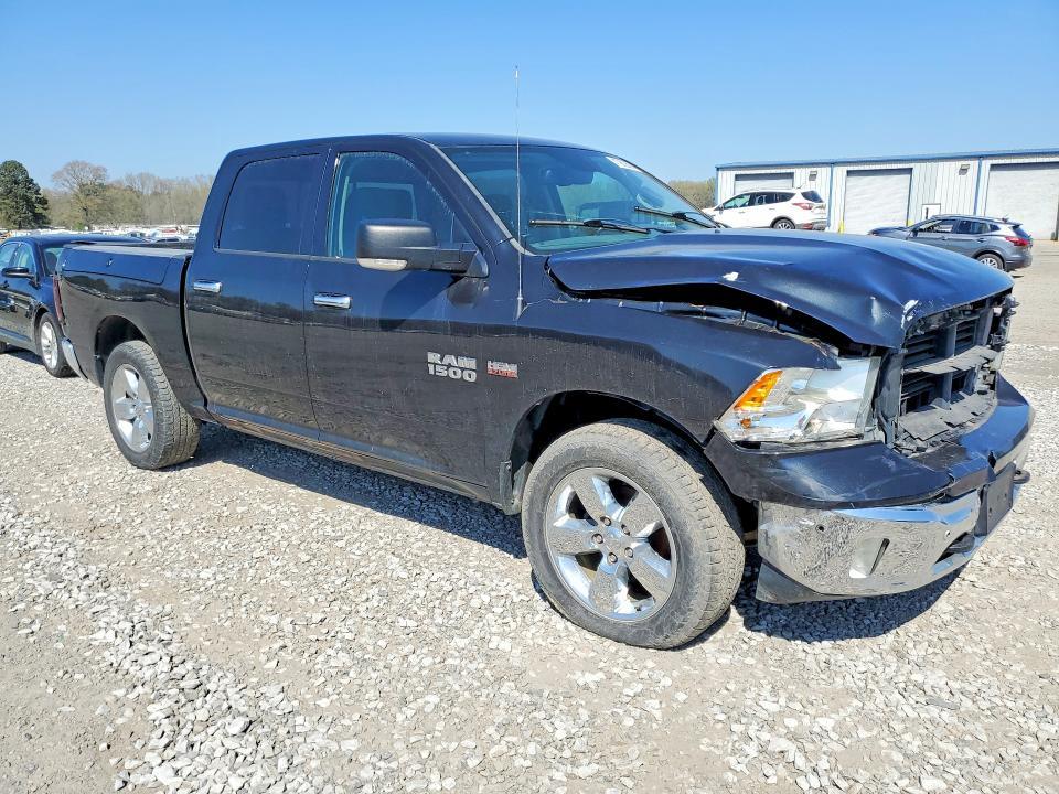 2015 Dodge Ram 1500 slt