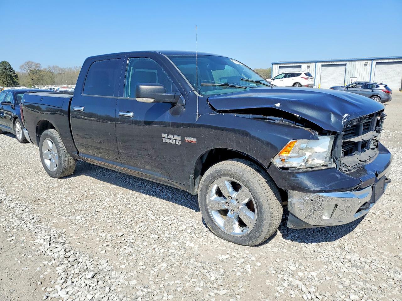 2015 Dodge RAM 1500 SLT