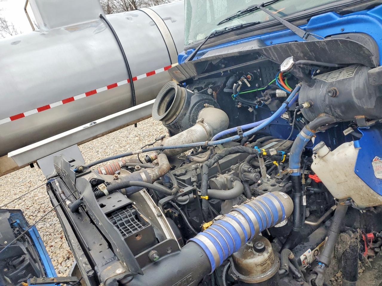 2021 Kenworth Construction T270