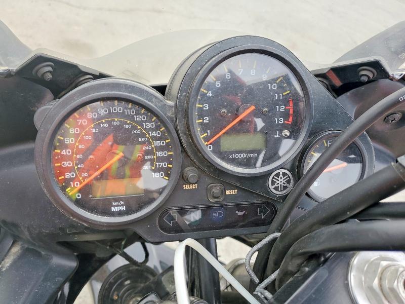 2004 Yamaha FZS10
