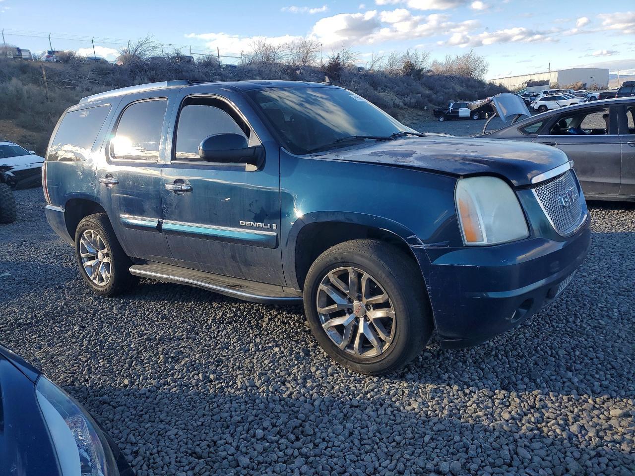 2007 GMC Yukon Denali