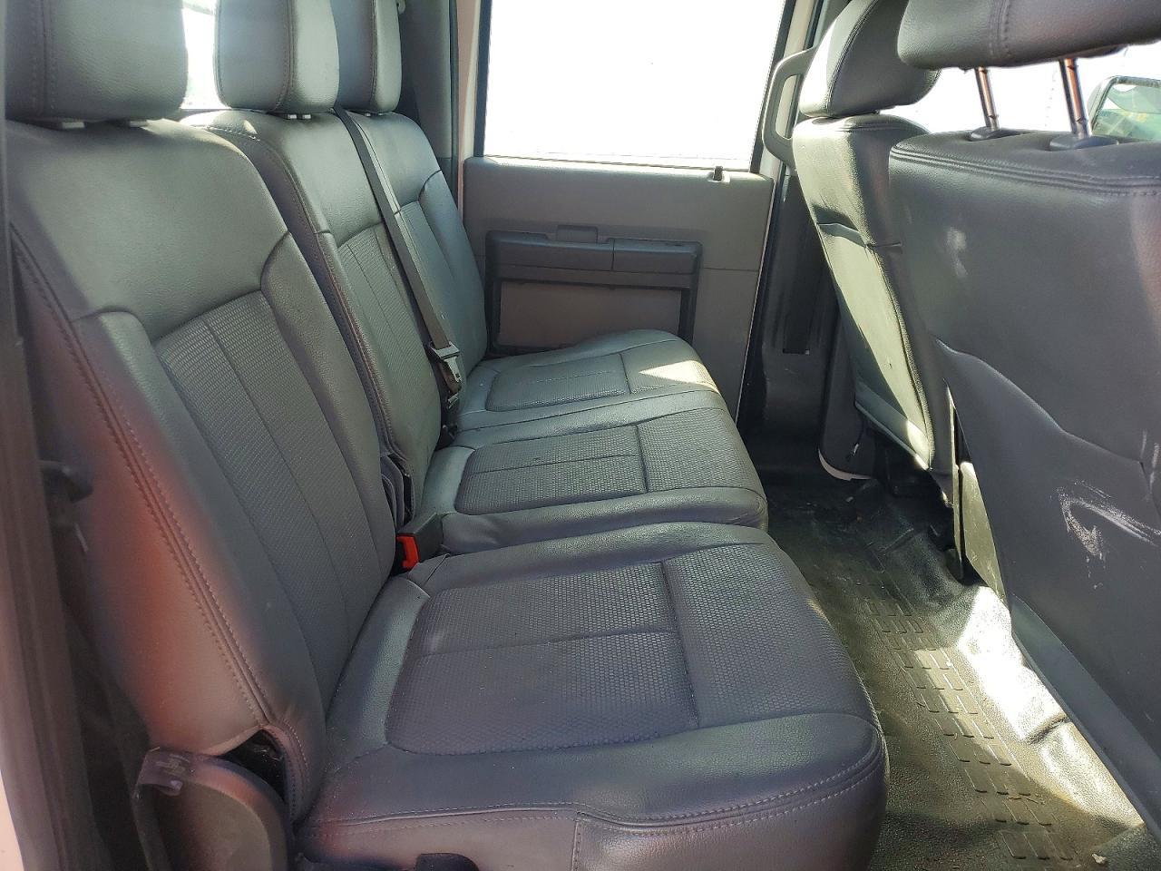 2016 Ford 2014 Ford F-350 Flatbed Truck