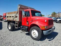 International Vehiculos salvage en venta: 1999 International 4900 Dump Truck
