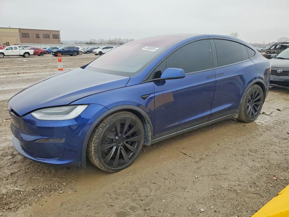2022 Tesla Model x