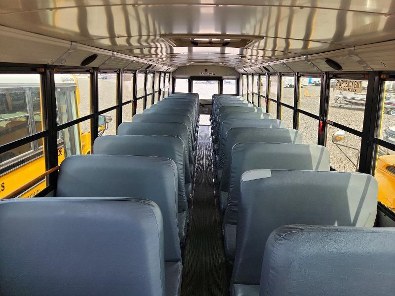 2012 Freigliner 2012 Thomas SAF-T-LINER C2-School Bus