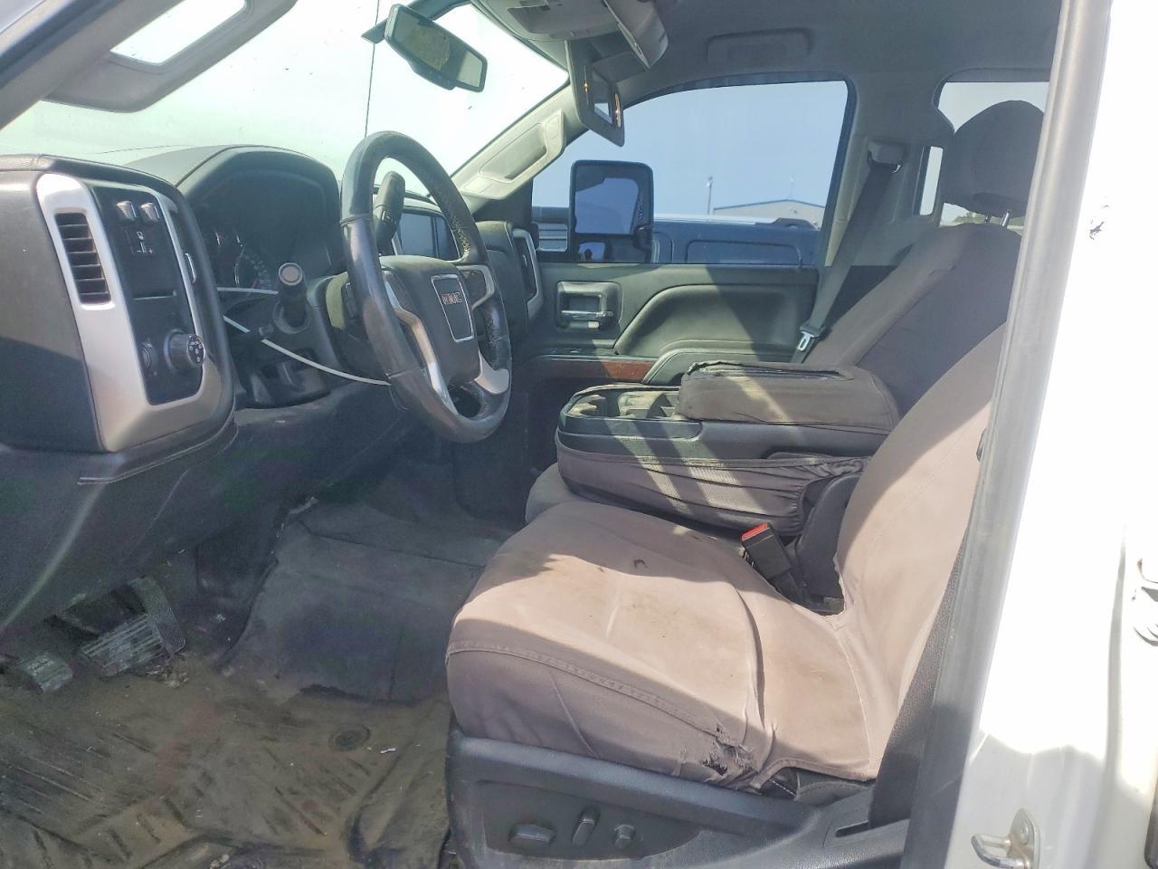 2019 GMC Sierra C2500 SLE