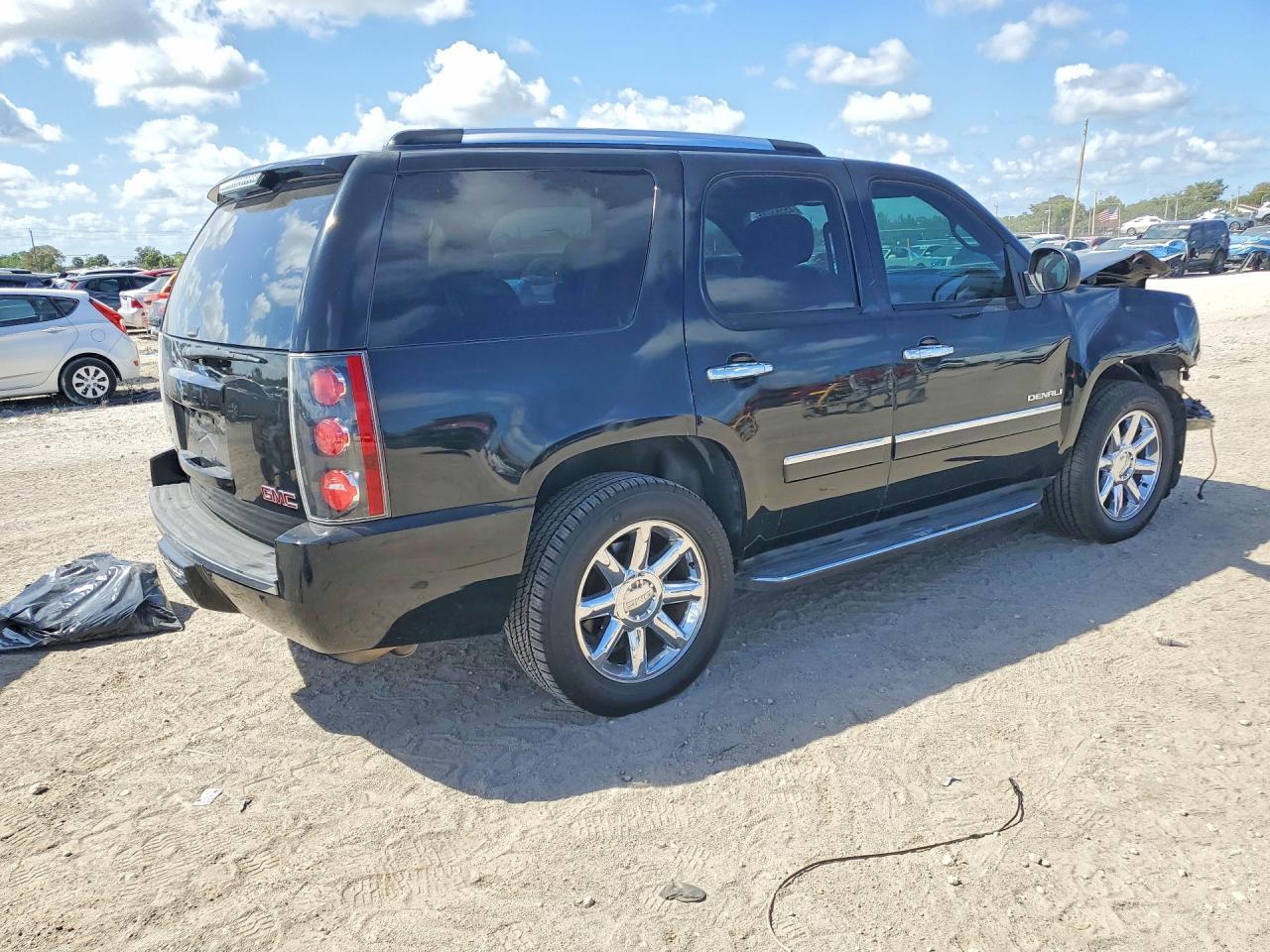 2010 GMC Yukon Denali