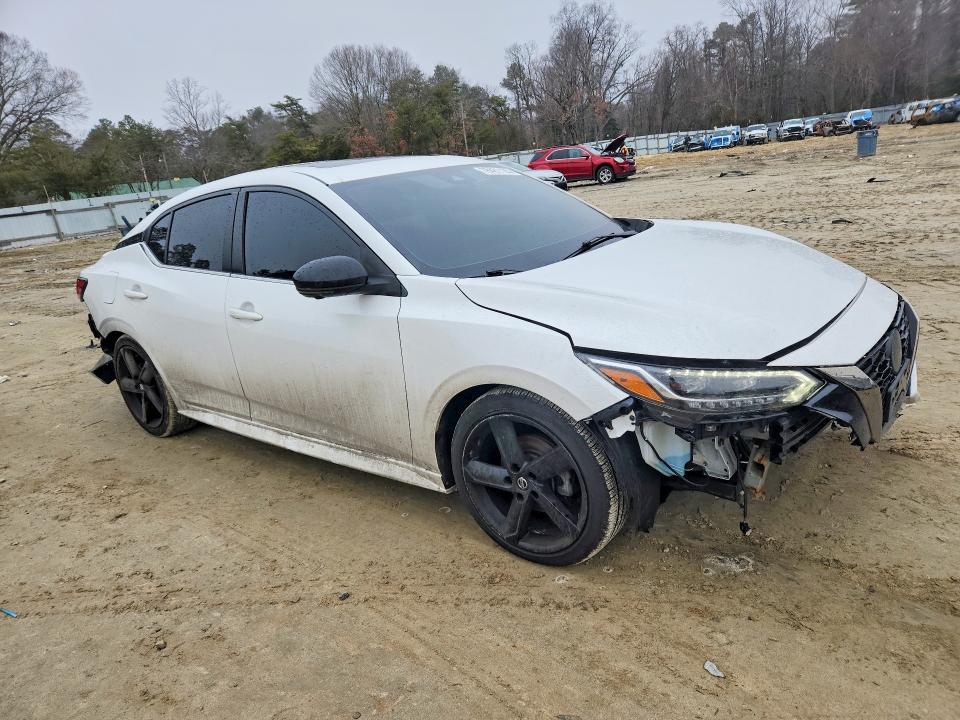 2022 Nissan Sentra sr