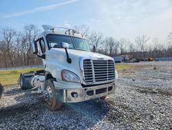 Salvage cars for sale from Copart Grantville, PA: 2016 Freigliner Cascadia 125