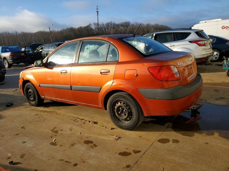 2009 KIA Rio Base