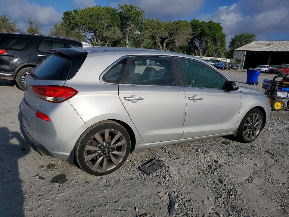 2018 Hyundai Elantra gt Sport