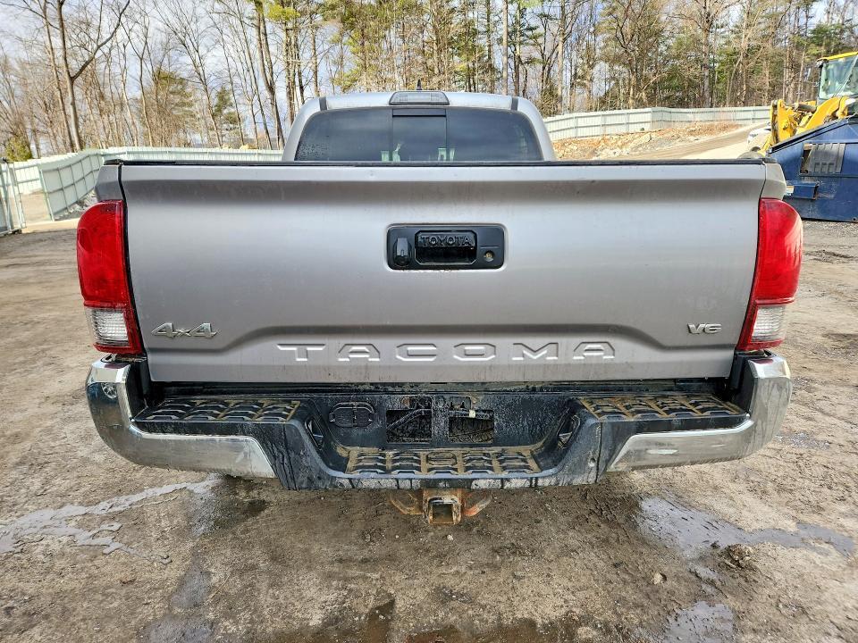 2019 Toyota Tacoma SR5 V6