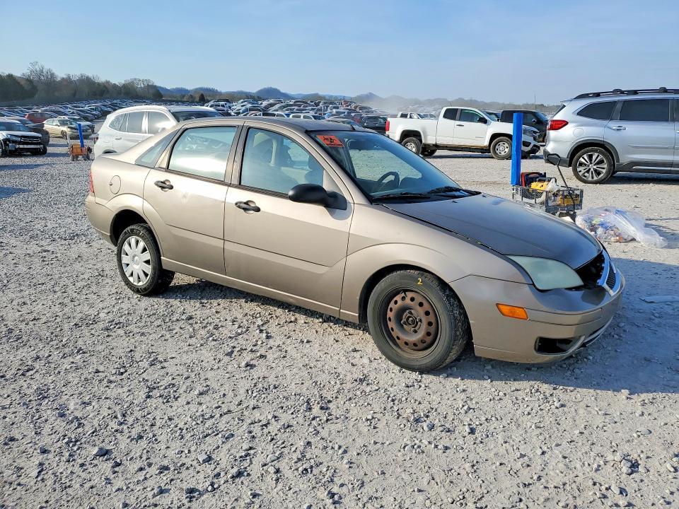 2005 Ford Focus ZX4