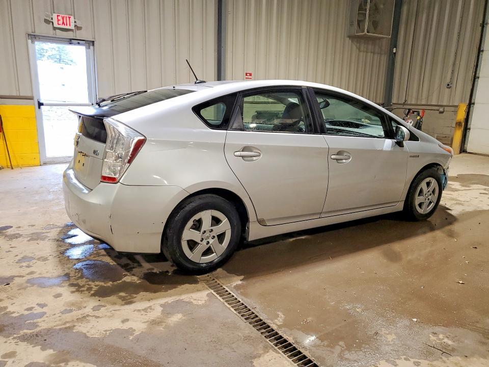 2010 Toyota Prius iv