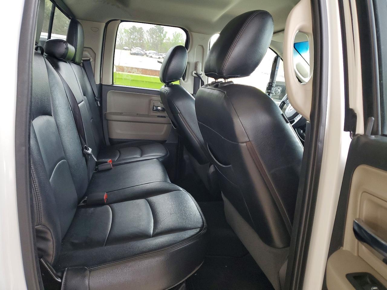 2012 Dodge RAM 1500 SLT