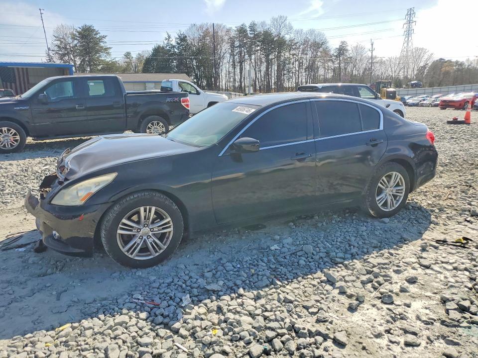 2013 Infiniti G37 Sedan x