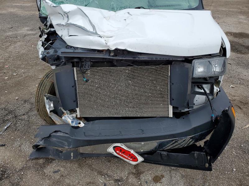 2021 GMC Savana 2500 Cargo Utility / Service van