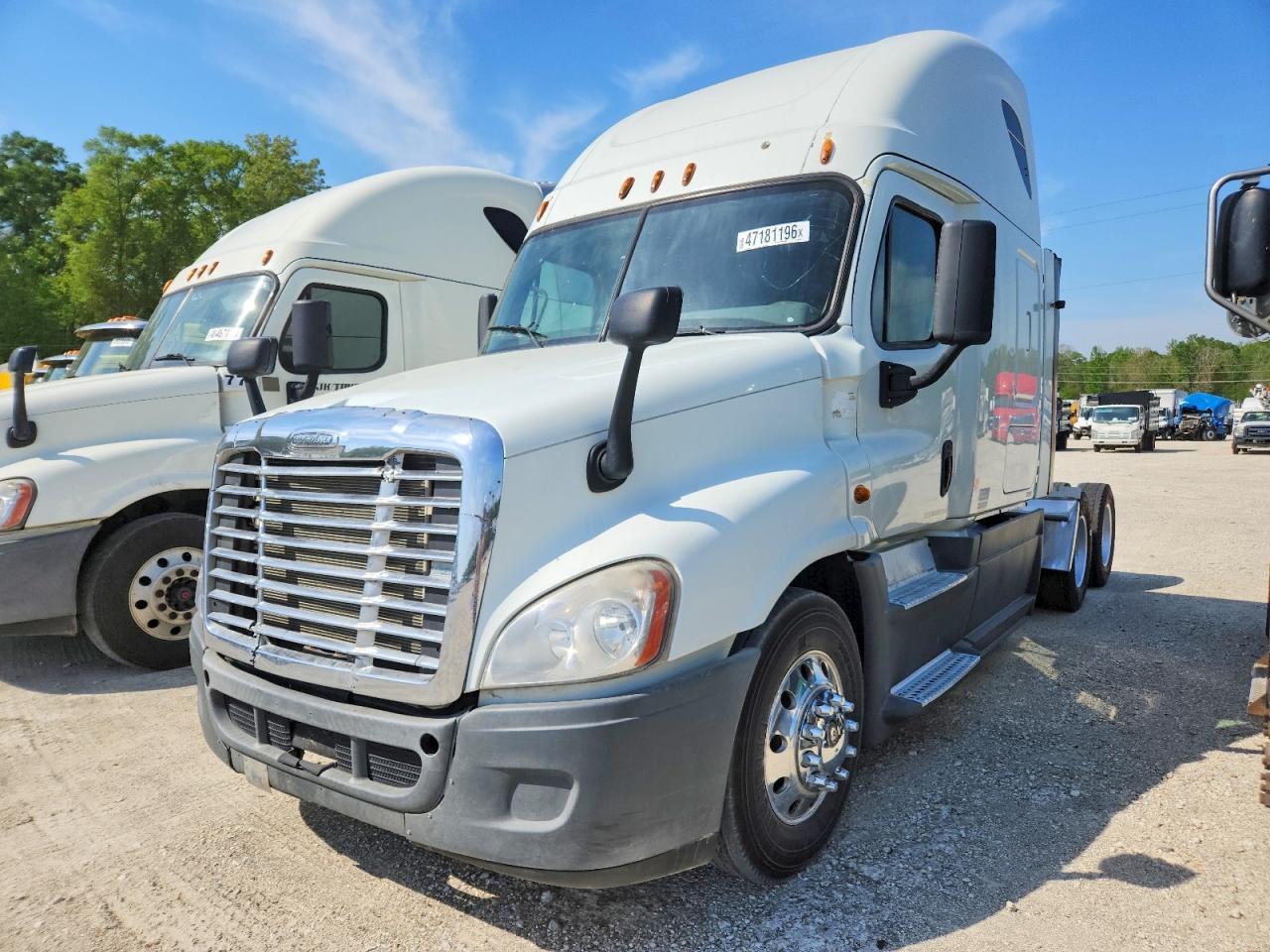 2016 Freigliner 2016 Freightliner Cascadia 125 Semi Truck