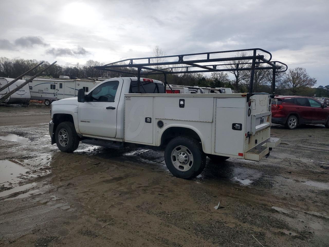 2017 Chevrolet Silverado 2500 Utility / Service Truck