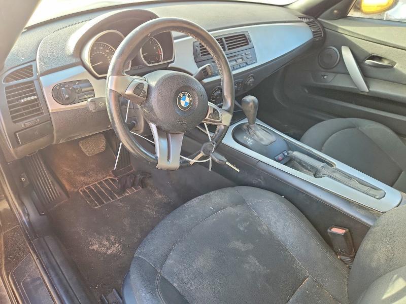 2005 BMW Z4 2.5