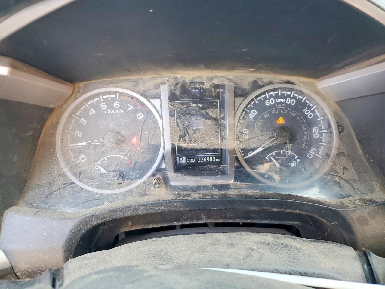 2016 Toyota Tacoma SR5 V6