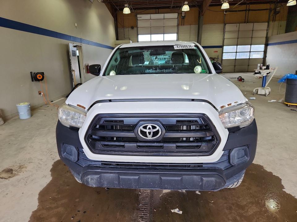 2016 Toyota Tacoma SR