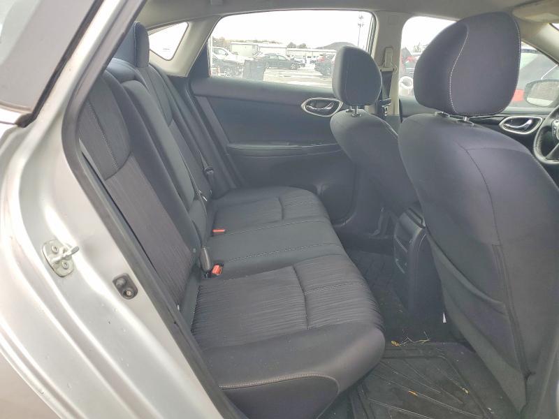 2016 Nissan Sentra sv