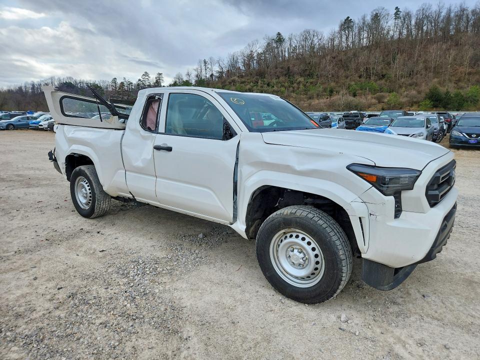 2024 Toyota Tacoma sr