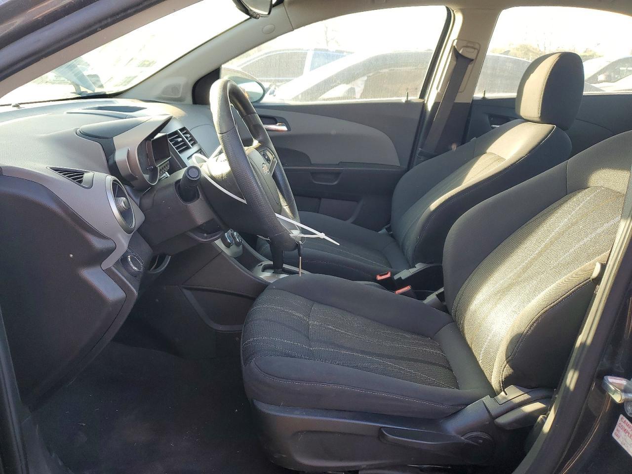 2016 Chevrolet Sonic lt