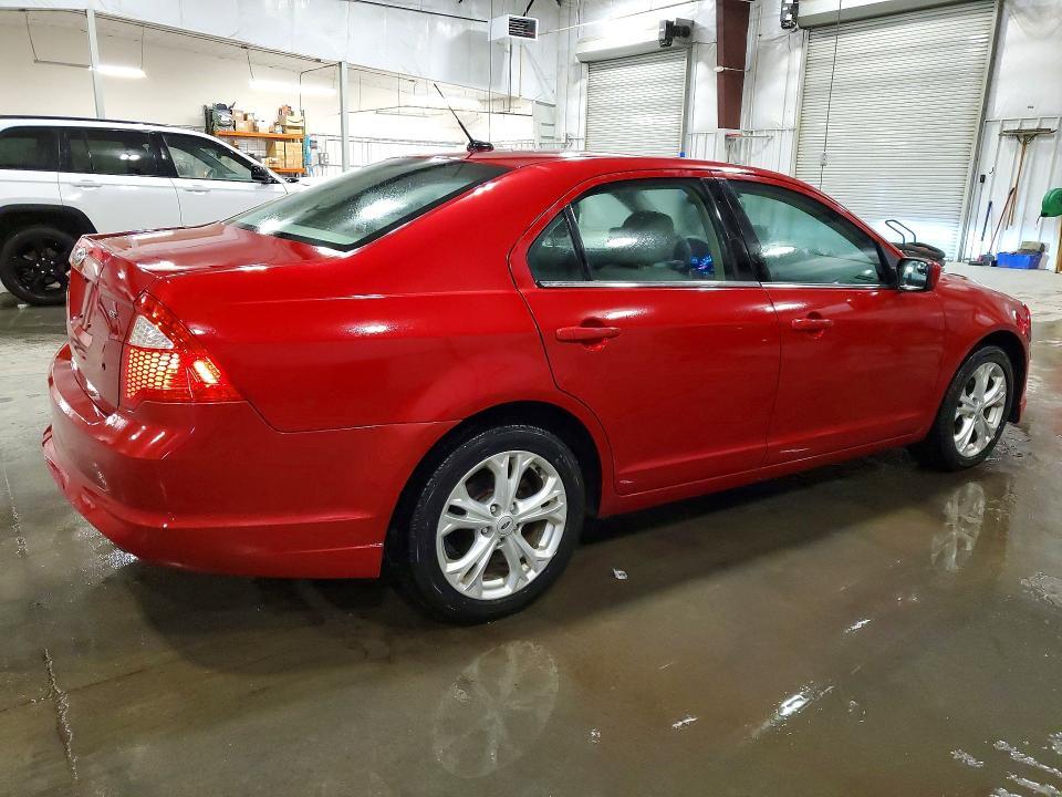 2012 Ford Fusion se
