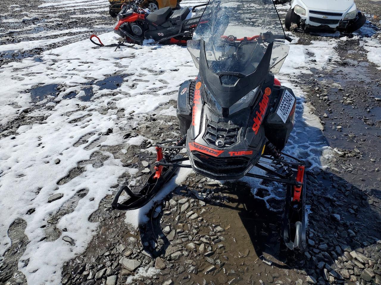 2020 Skidoo Renegade
