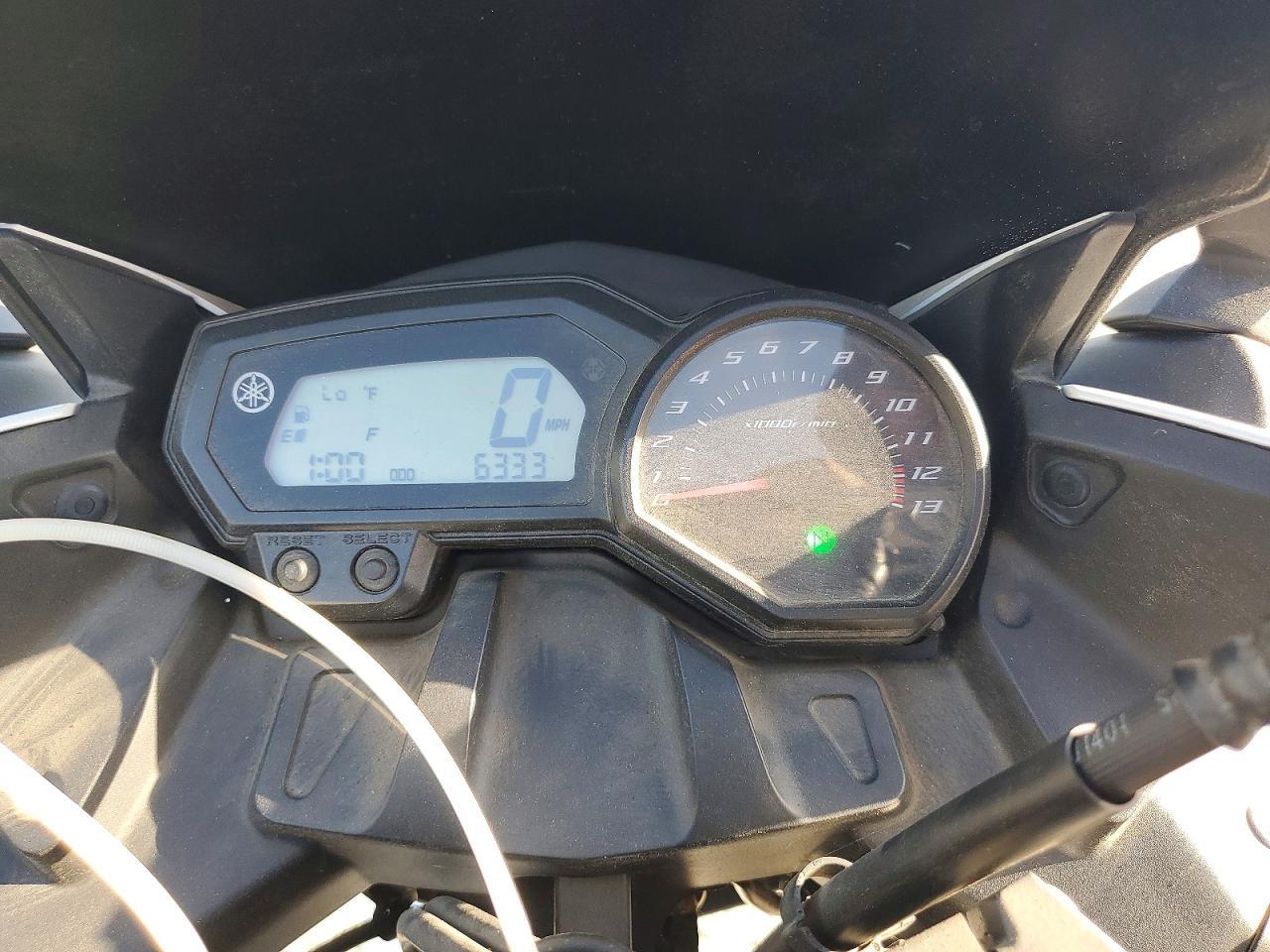 2012 Yama FZ6 RC