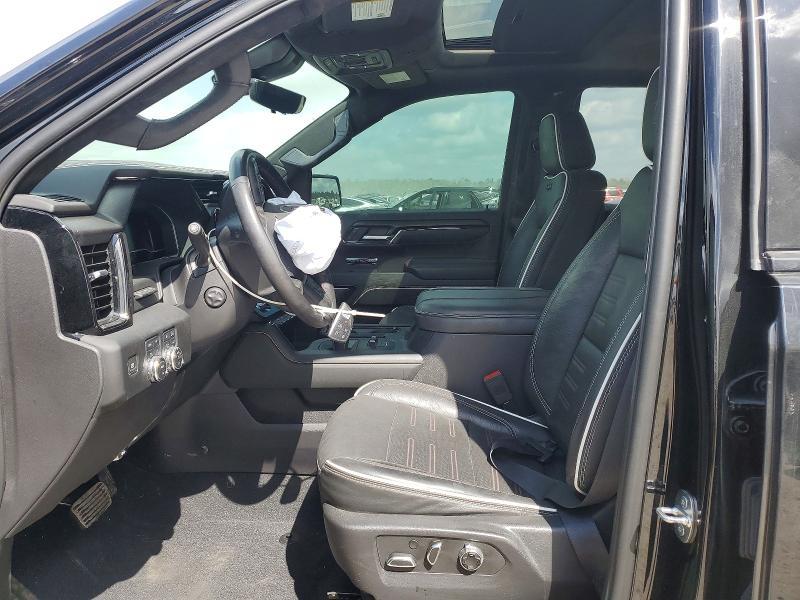 2024 GMC Sierra K1500 AT4X