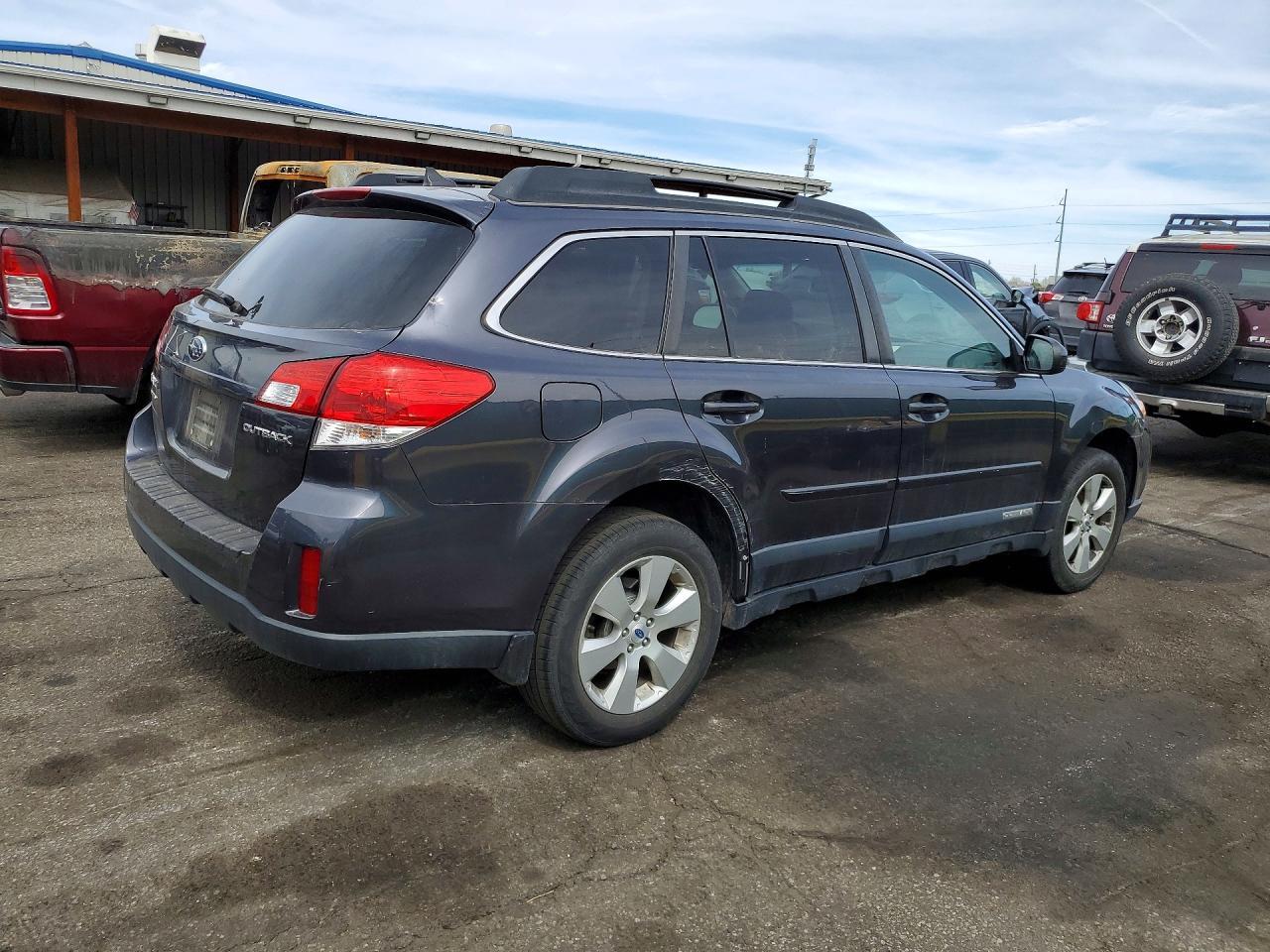 2012 Subaru Outback