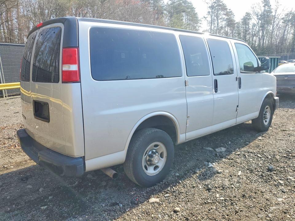 2017 Chevrolet Express G2500 ls