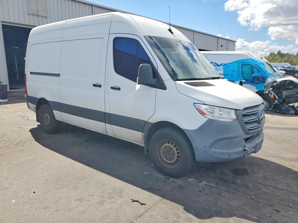 2020 Mercedes-Benz Sprinter 2500 Delivery van