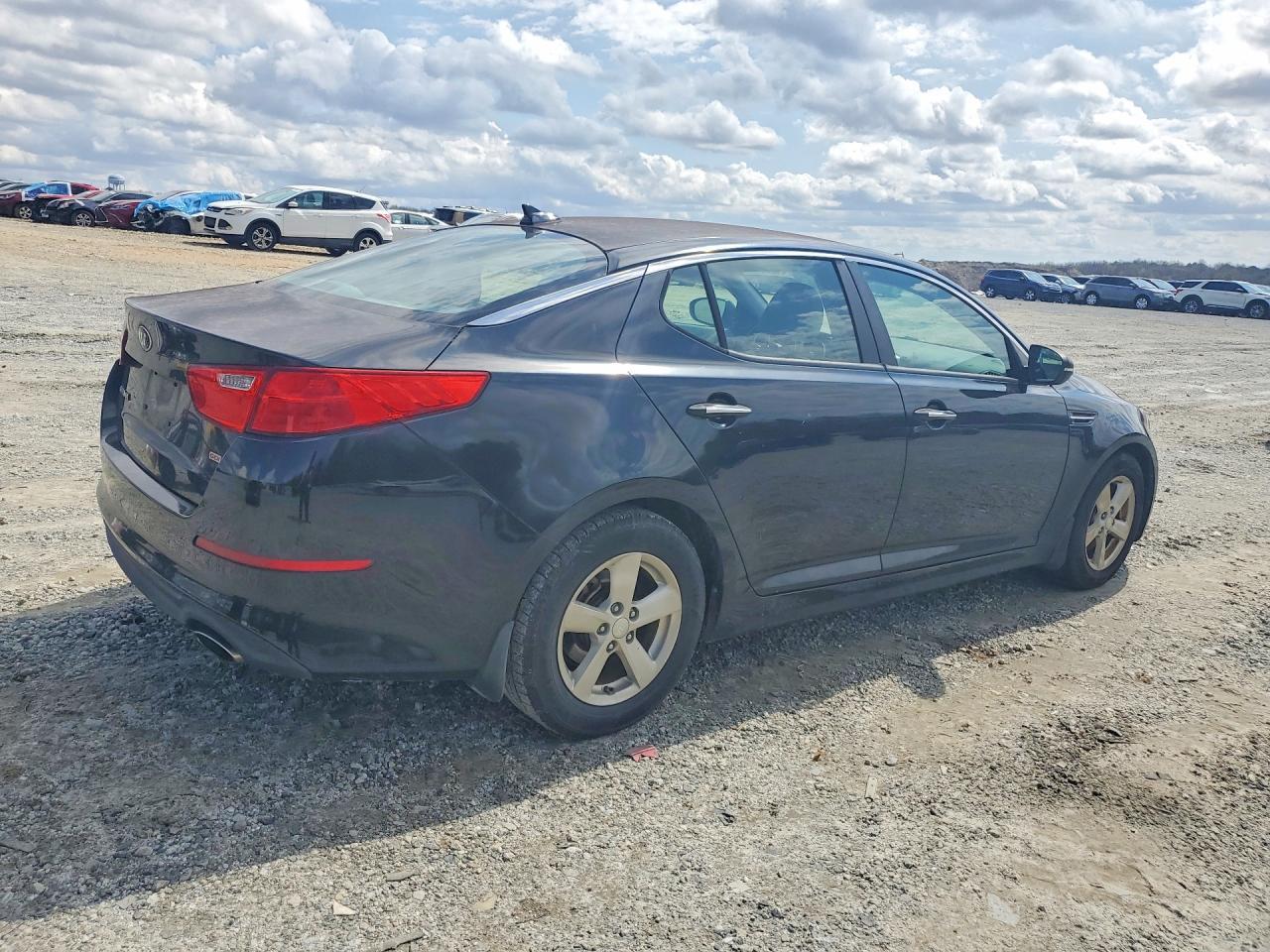 2015 KIA Optima lx