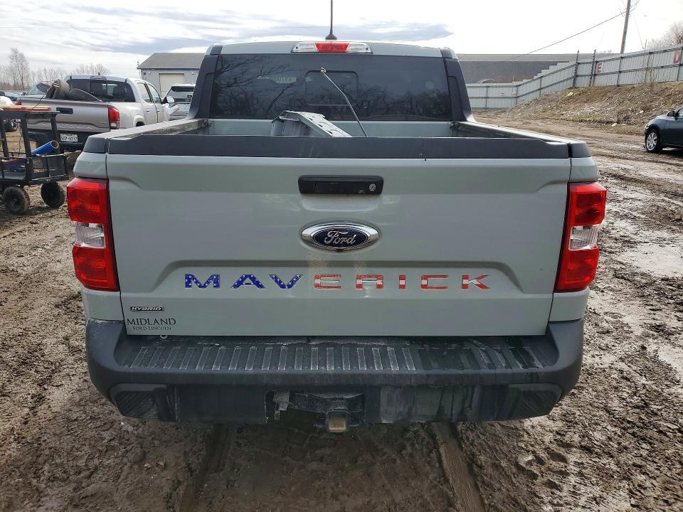 2022 Ford Maverick XL