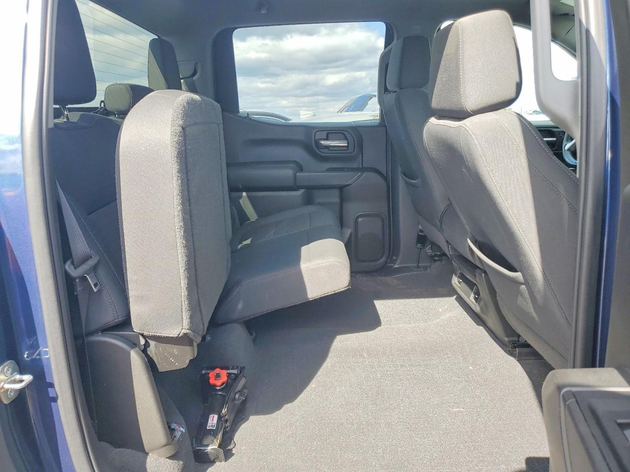 2022 Chevrolet Silverado LTD K1500 Custom