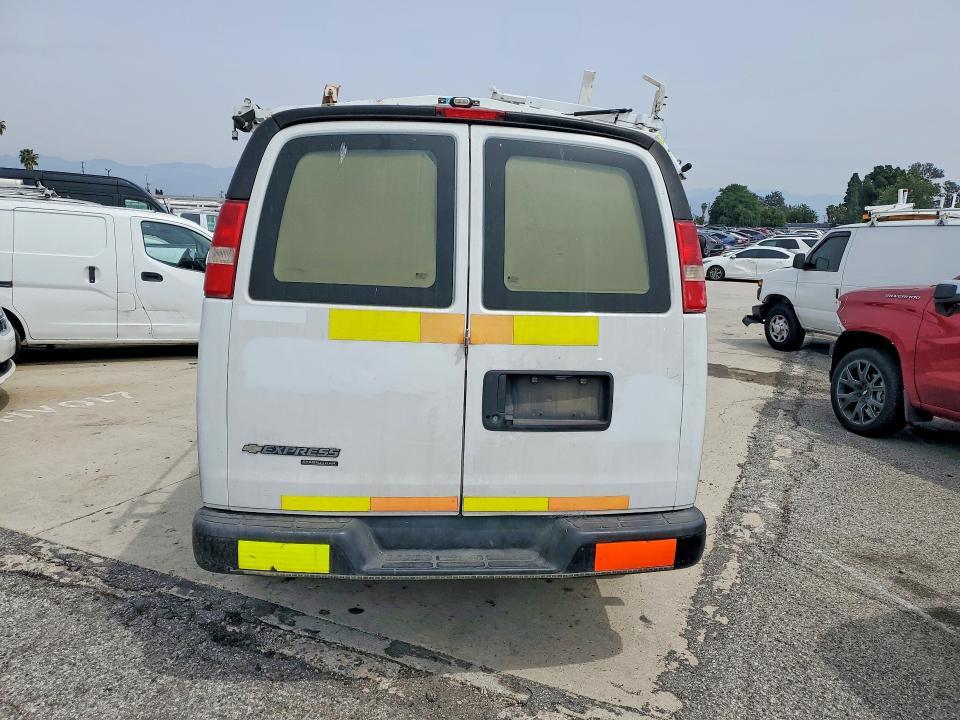 2016 Chev Rolet Express 2500 Cargo Utility / Service Van