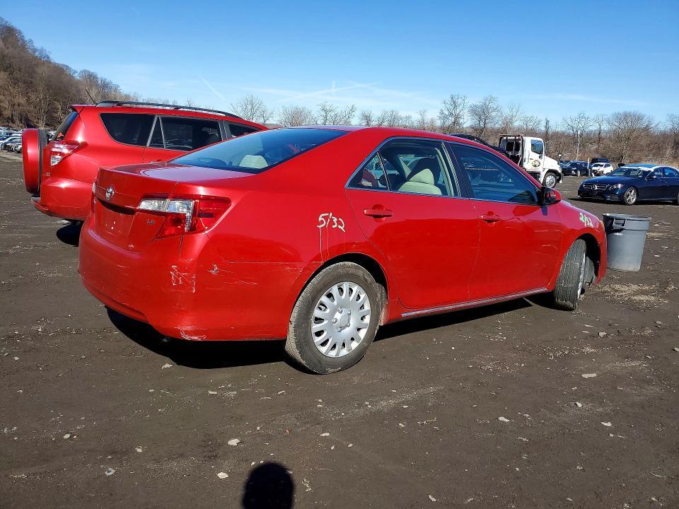 2012 Toyota Camry le