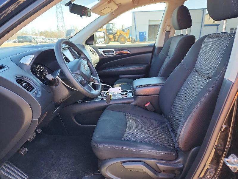 2020 Nissan Pathfinder s